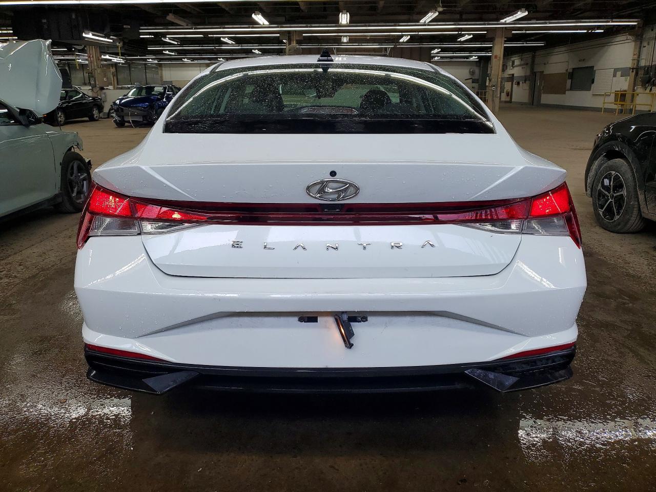 2021 HYUNDAI ELANTRA SEL photo 16