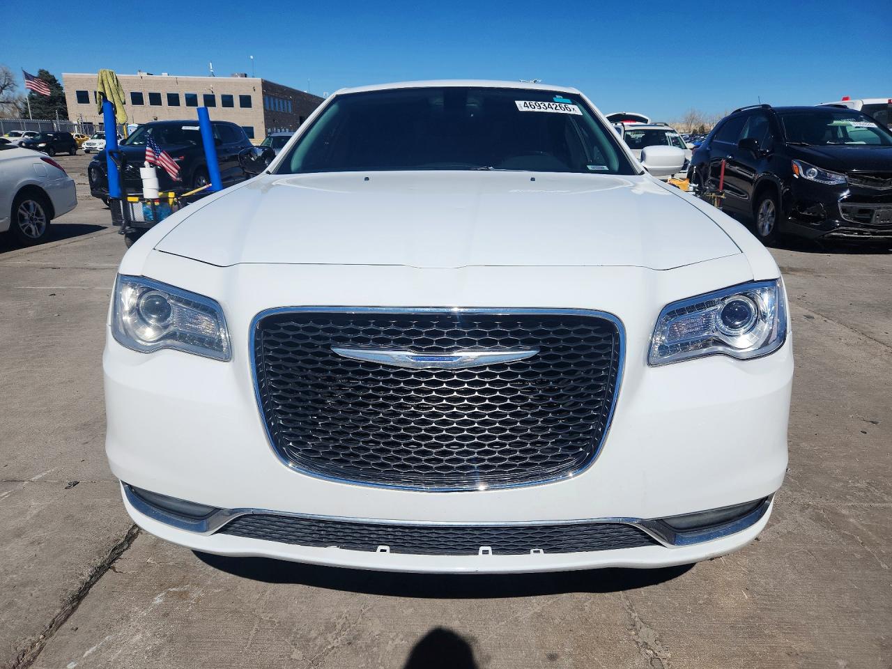 2016 CHRYSLER 300 LIMITED photo 9