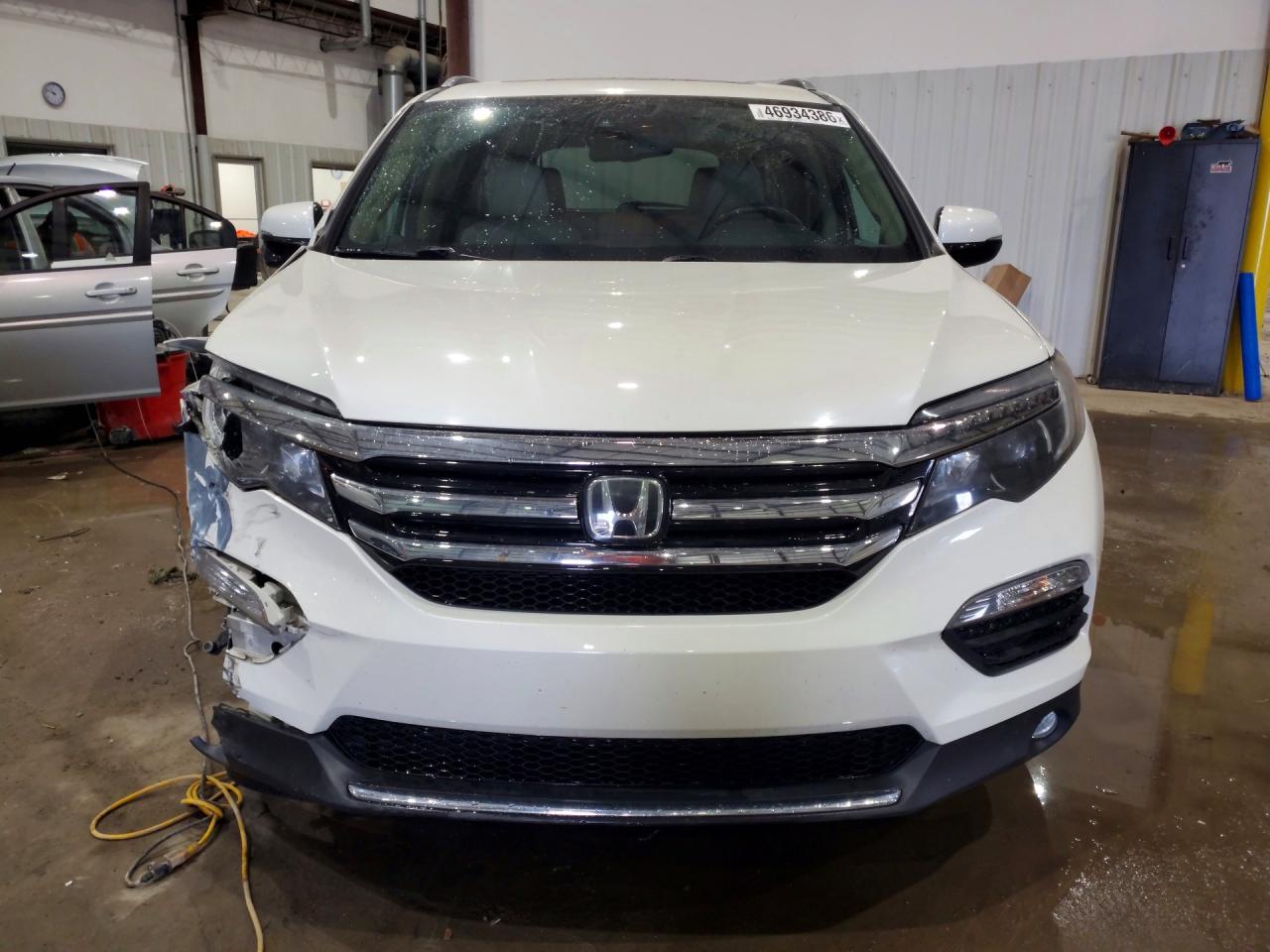 2016 HONDA PILOT TOURING photo 5