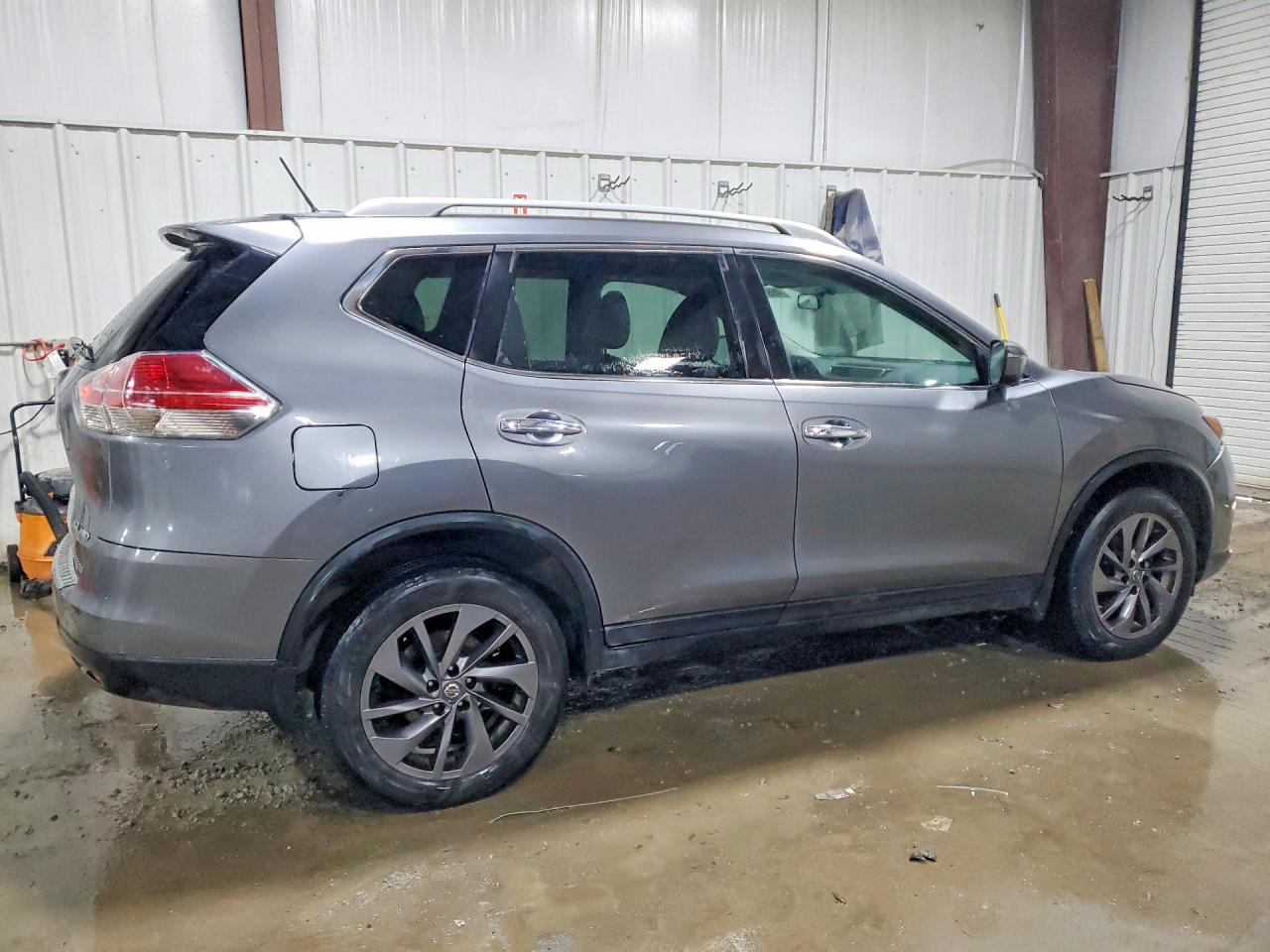 2016 NISSAN ROGUE SL photo 5