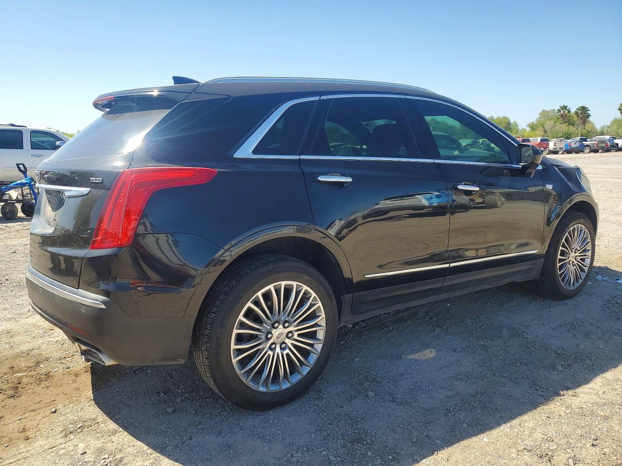 2019 CADILLAC XT5 photo 7
