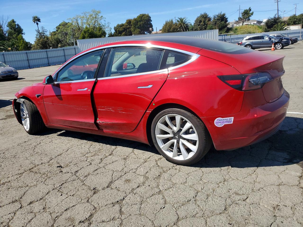 2018 TESLA MODEL 3 photo 2