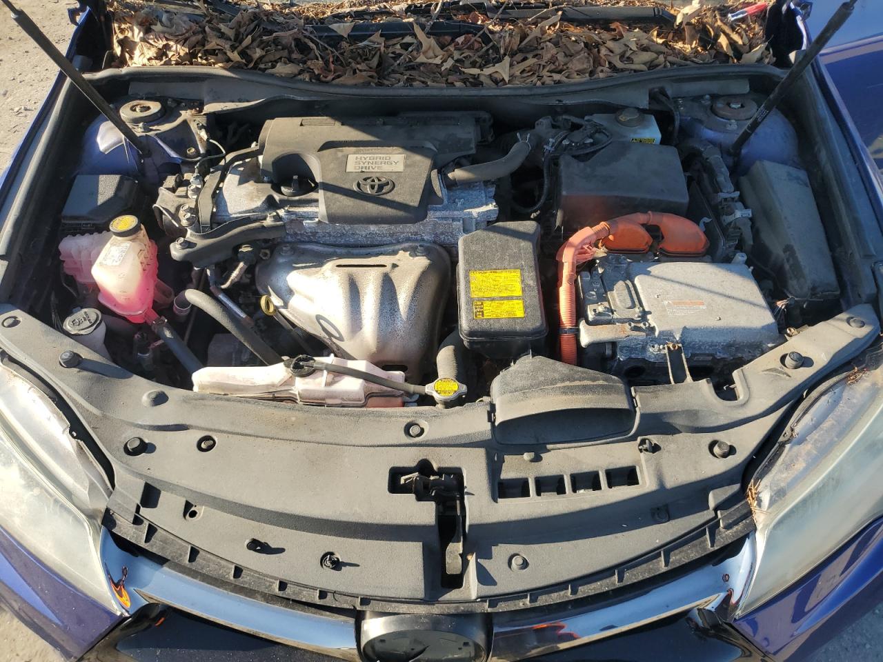 2015 TOYOTA CAMRY HYBRID photo 11