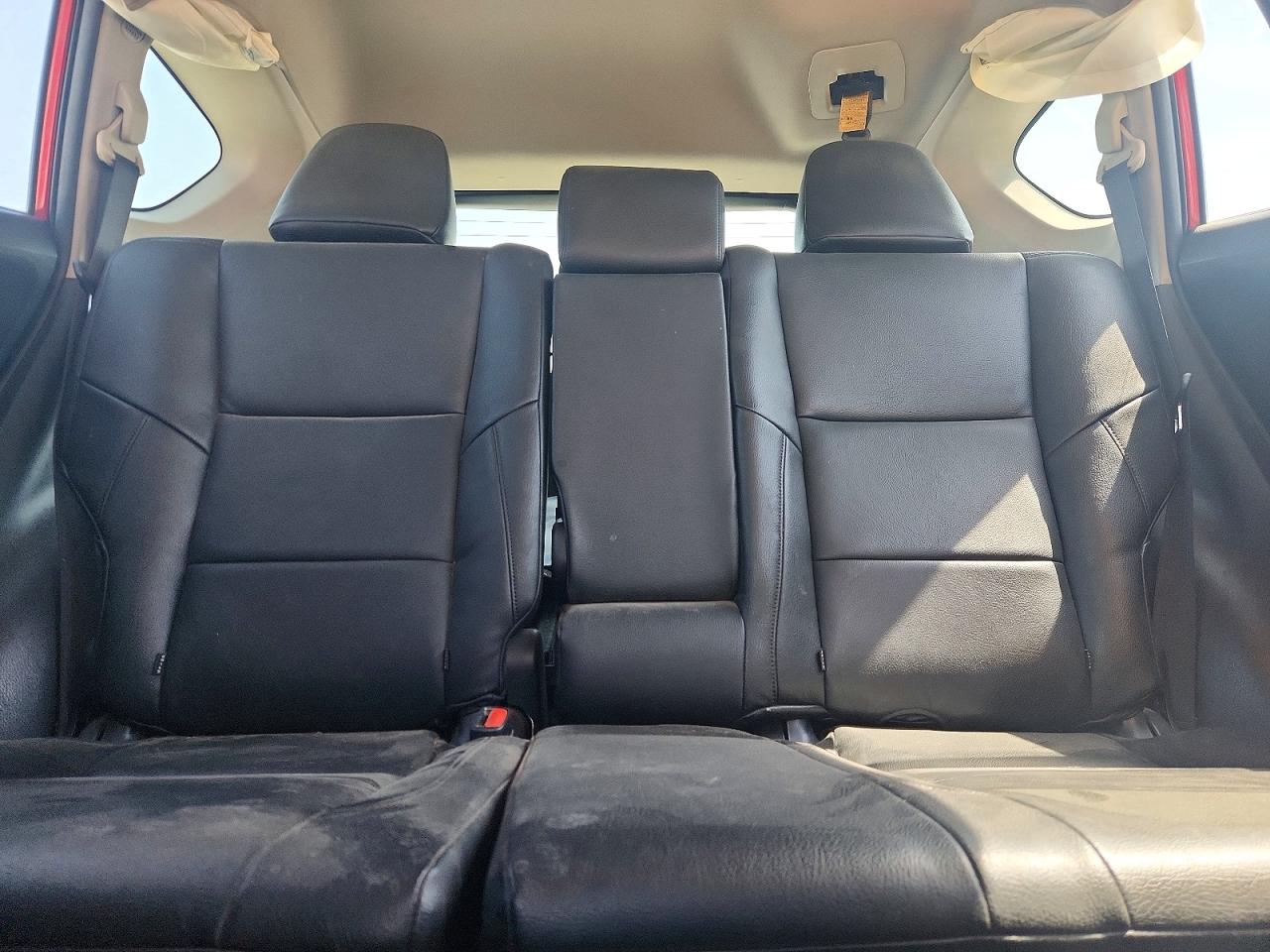 2016 TOYOTA RAV4 LE photo 19