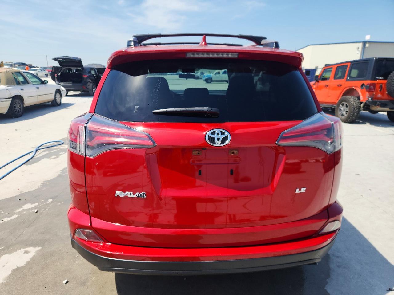 2016 TOYOTA RAV4 LE photo 11