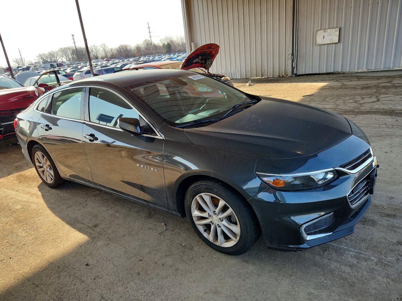 2016 CHEVROLET MALIBU LT photo 4