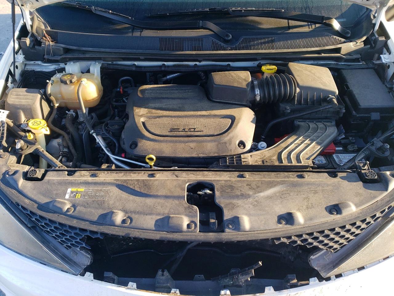 2021 CHRYSLER VOYAGER photo 34
