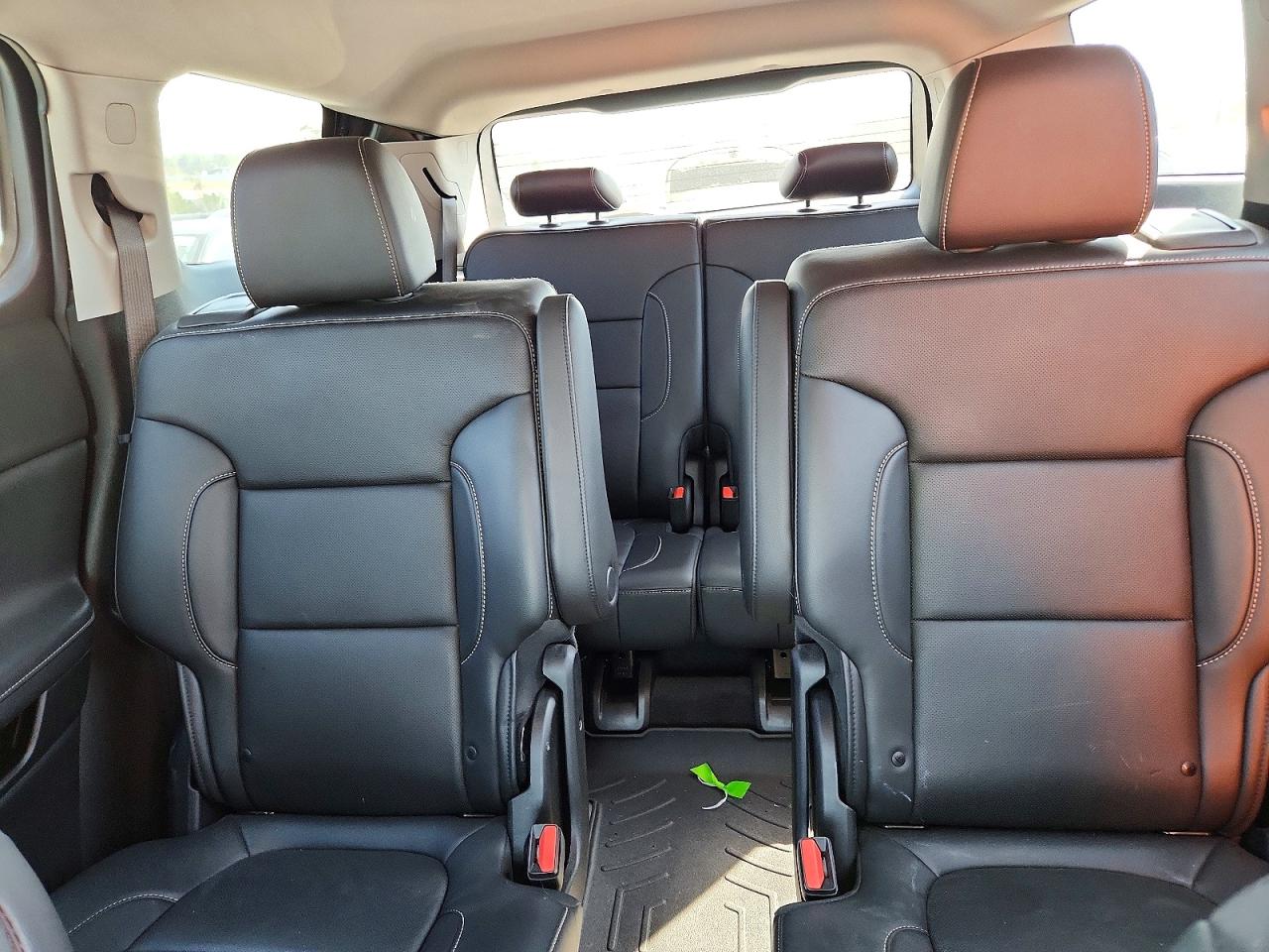 2021 GMC ACADIA SLT photo 10