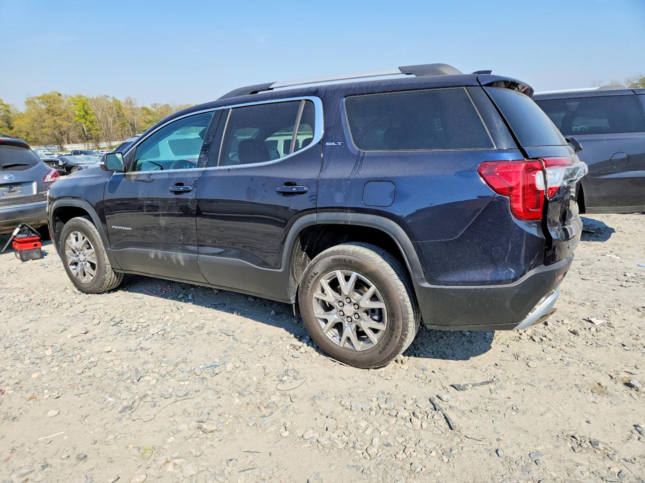 2021 GMC ACADIA SLT photo 2