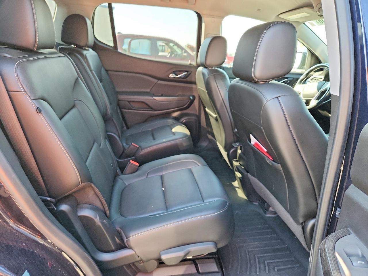 2021 GMC ACADIA SLT photo 11