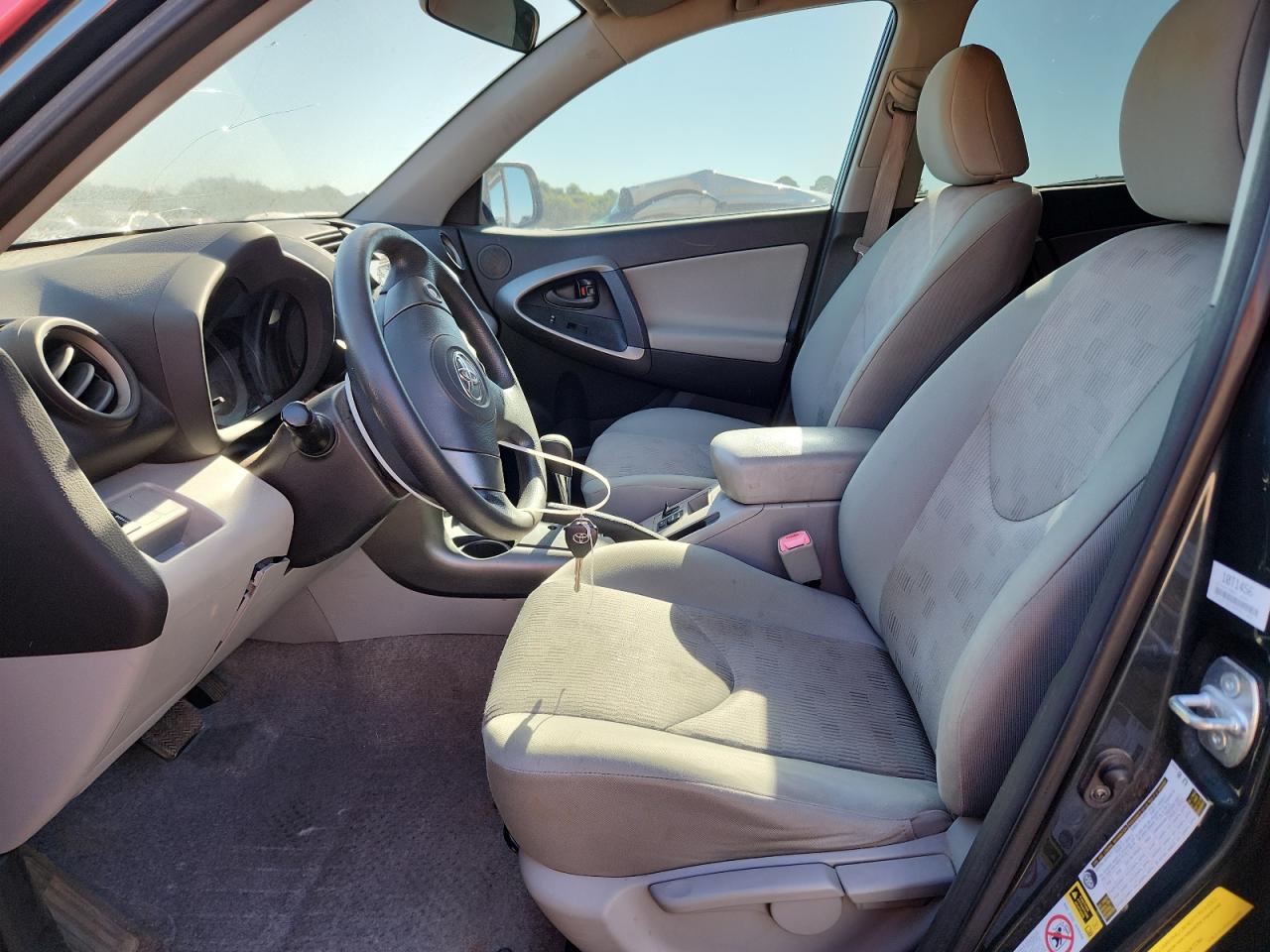 2010 TOYOTA RAV4 photo 7