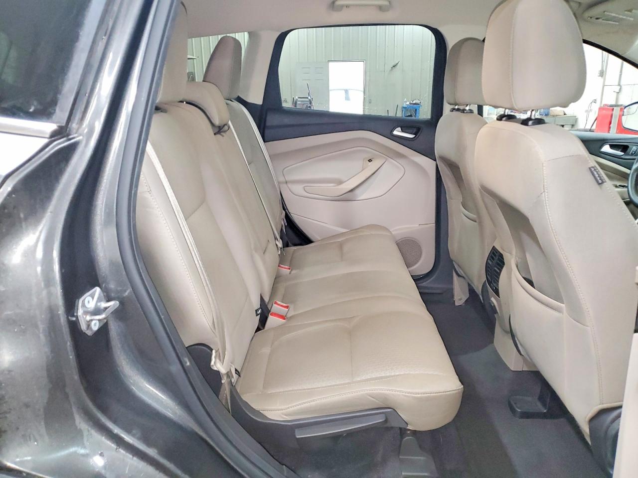 2017 FORD ESCAPE SE photo 11