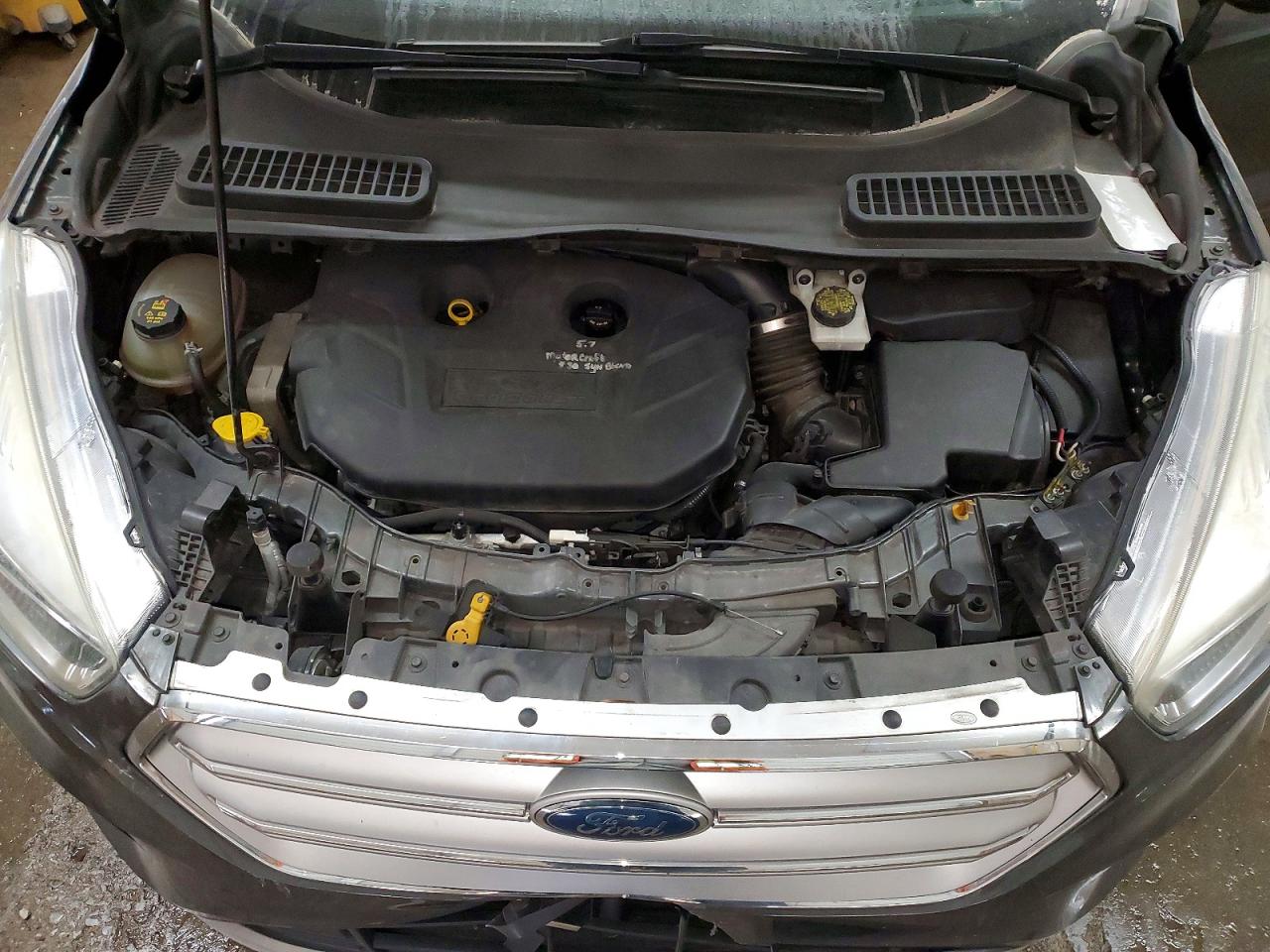 2017 FORD ESCAPE SE photo 12