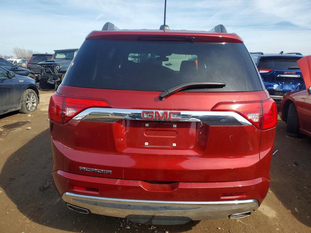 2017 GMC ACADIA DENALI photo 11