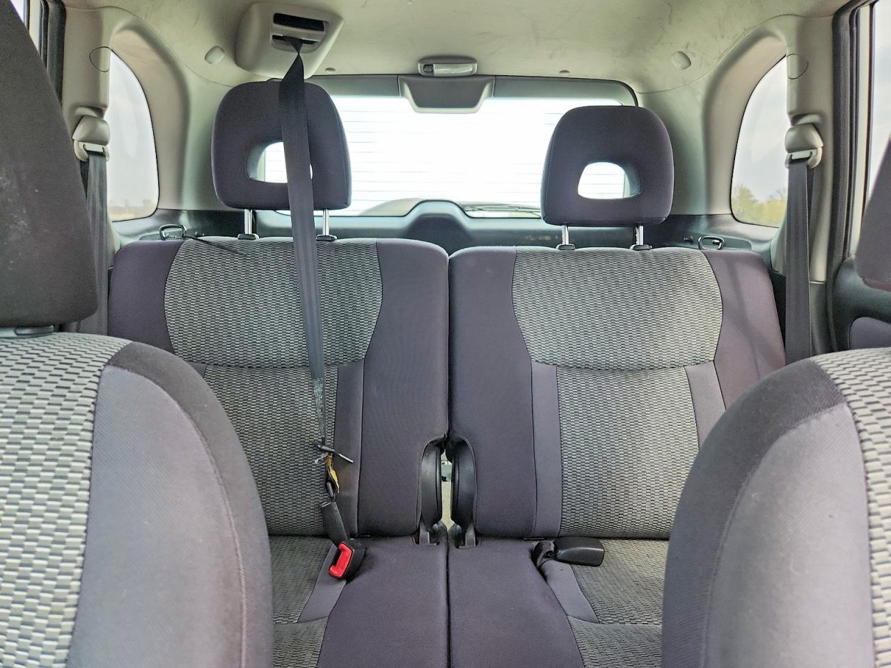 2004 TOYOTA RAV4 BASE photo 19