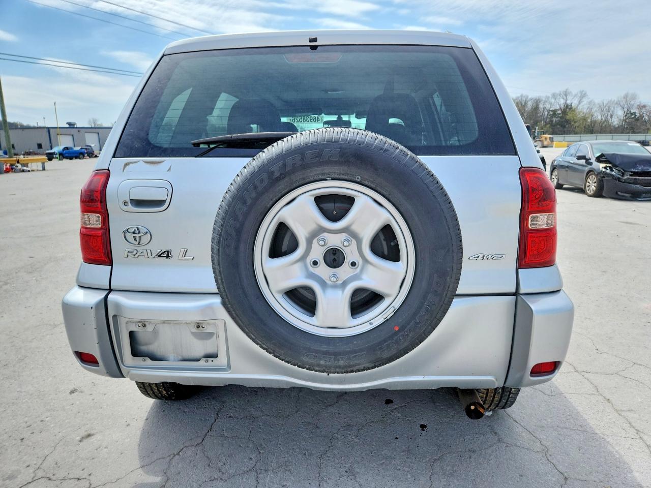 2004 TOYOTA RAV4 BASE photo 11