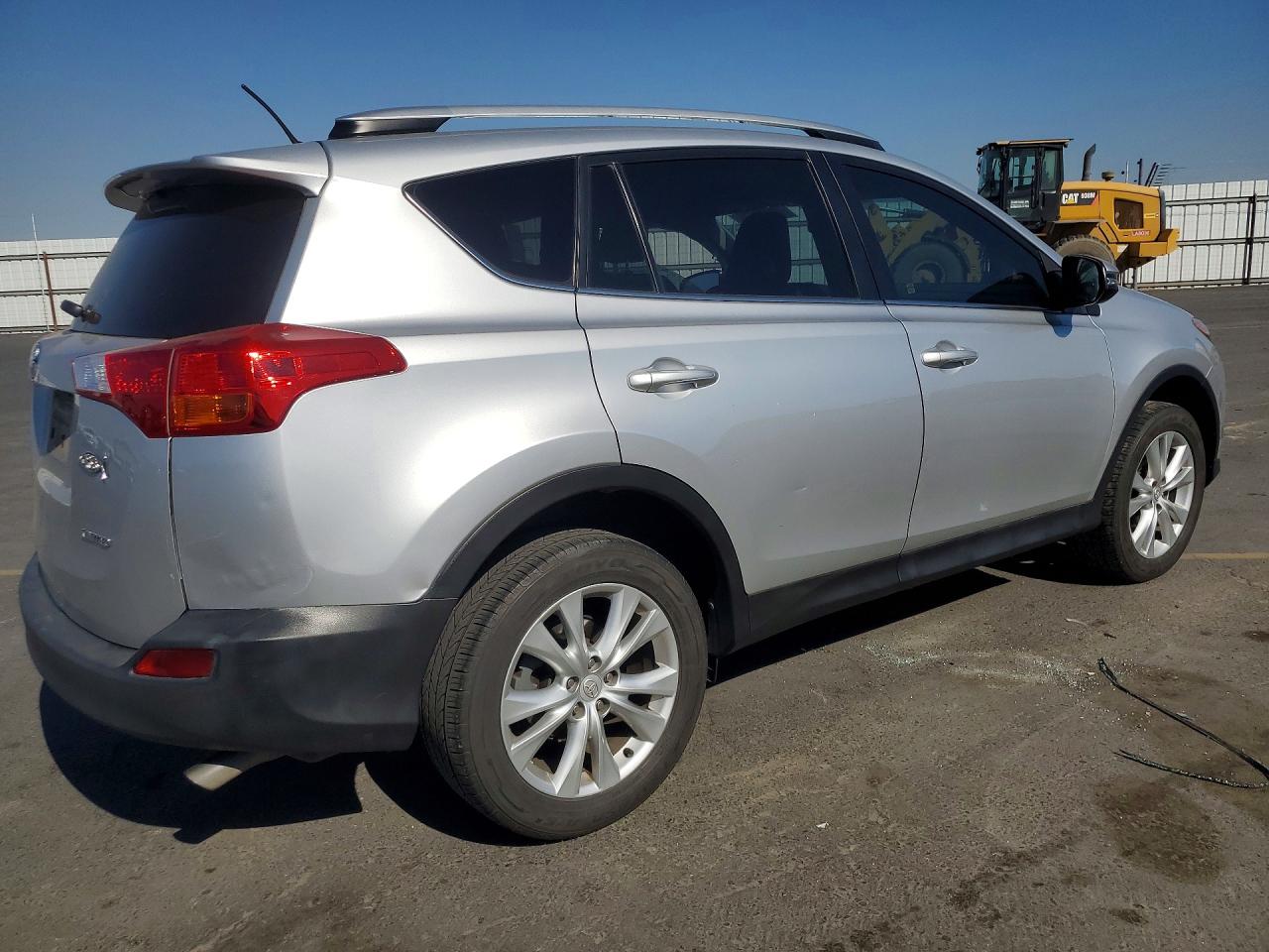 2013 TOYOTA RAV4 photo 5