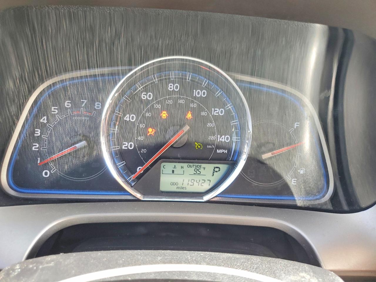 2013 TOYOTA RAV4 photo 17