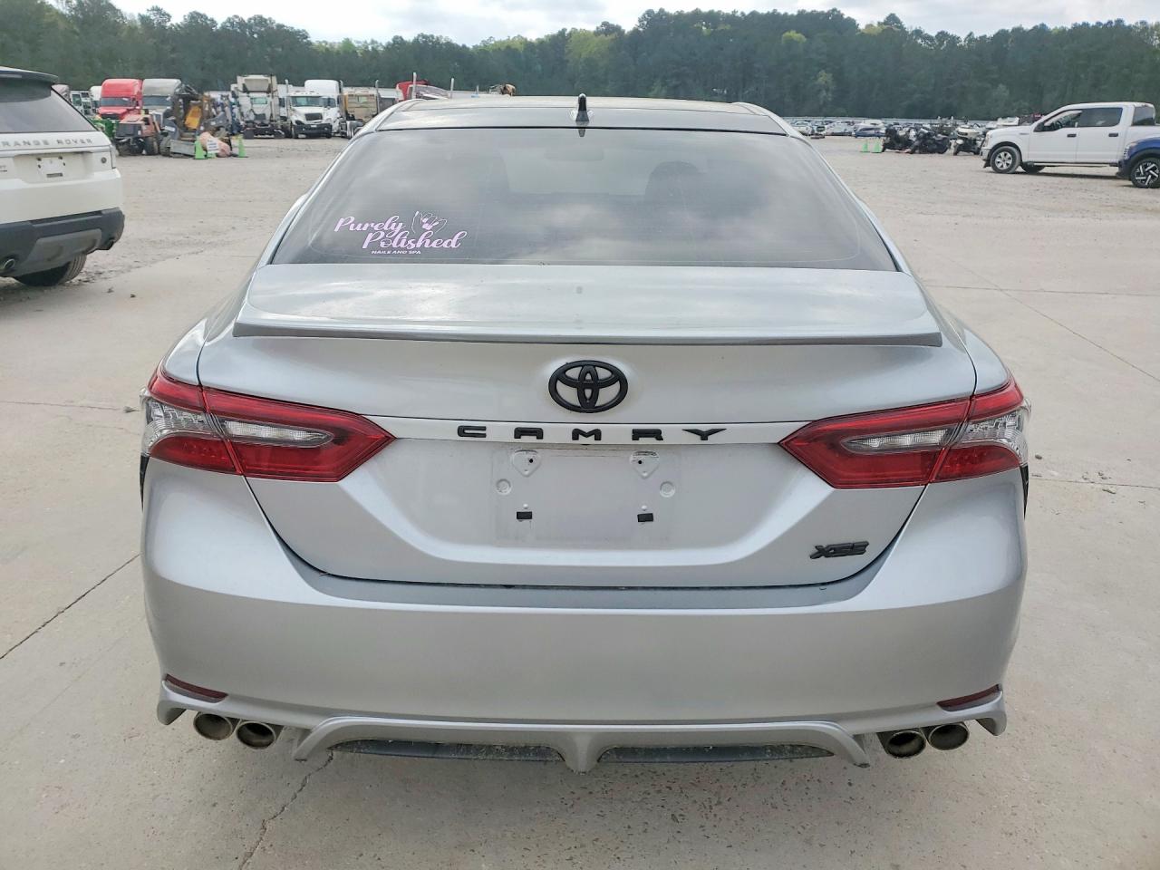 2021 TOYOTA CAMRY photo 11