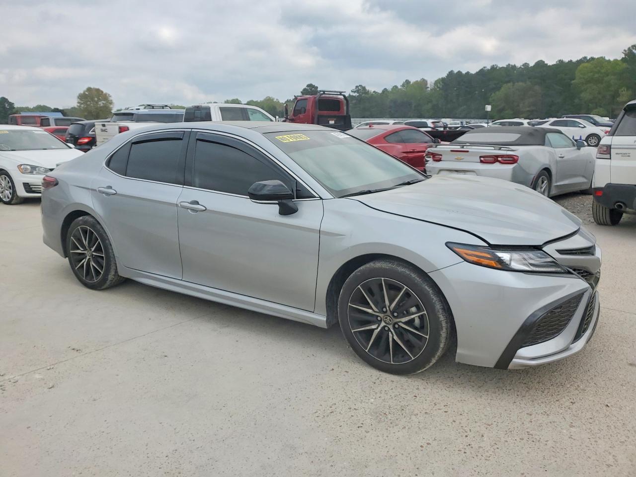 2021 TOYOTA CAMRY photo 7