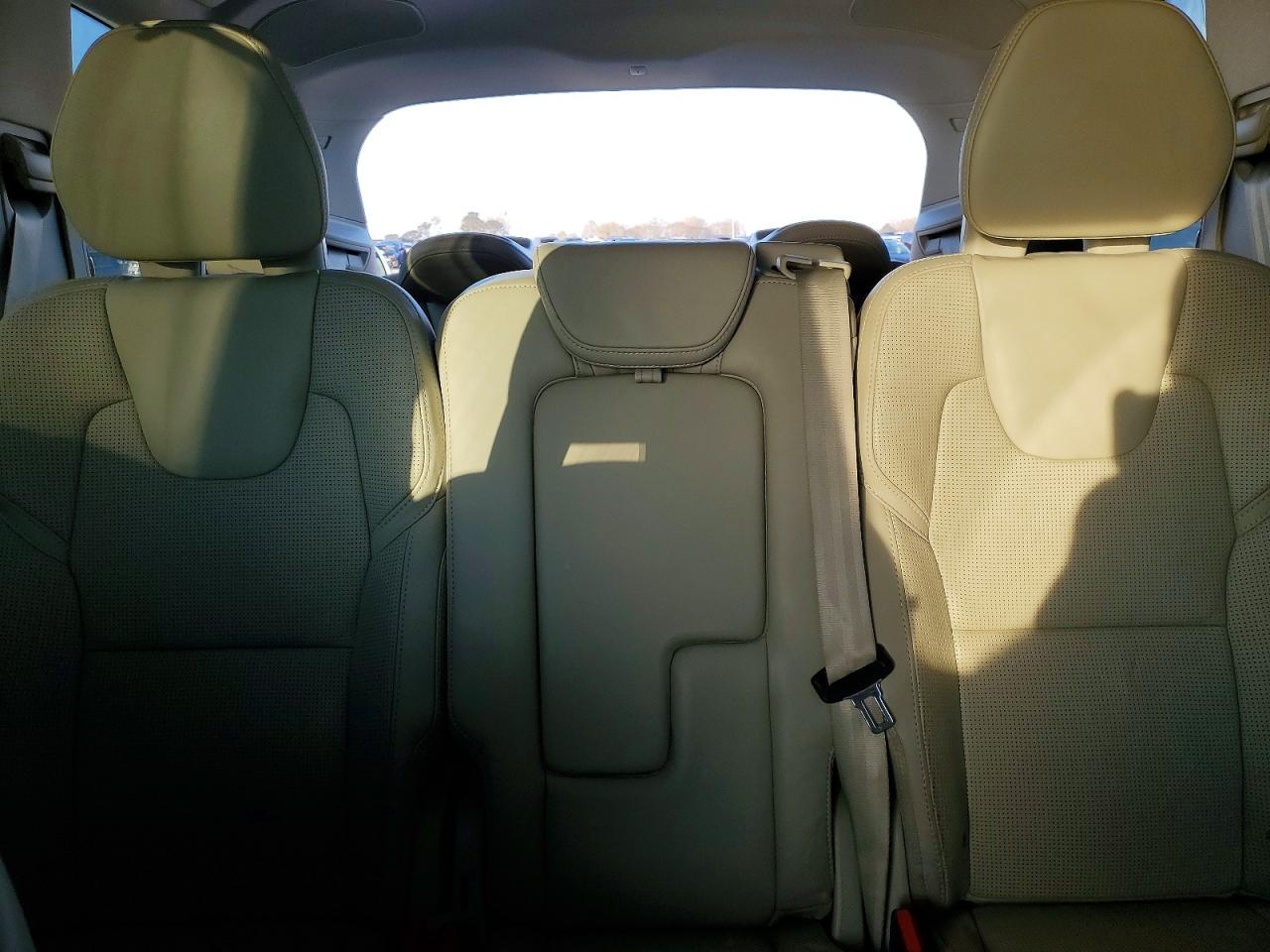2018 VOLVO XC90 T6 photo 10