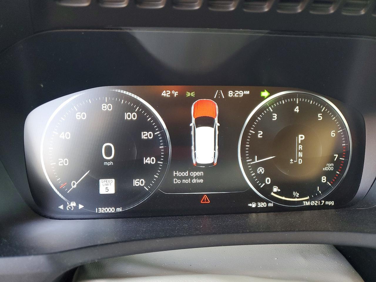 2018 VOLVO XC90 T6 photo 9