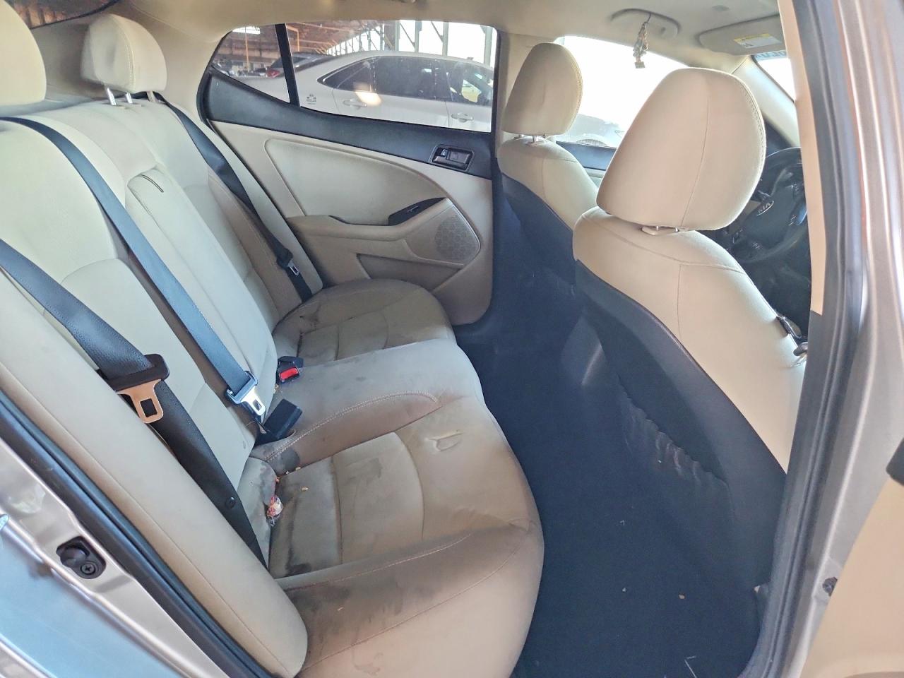 2013 KIA OPTIMA LX photo 28