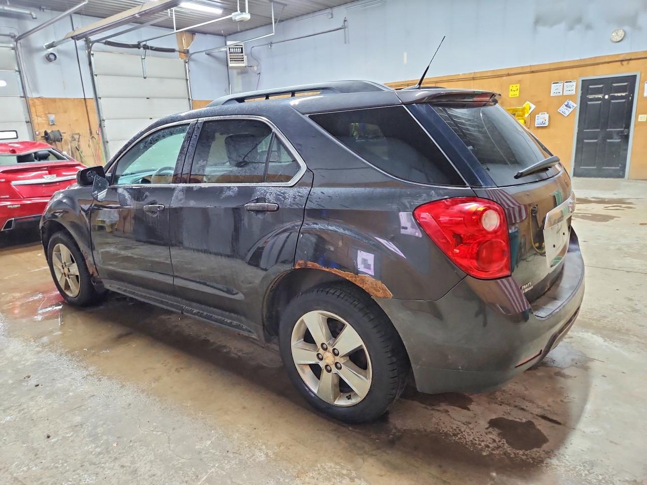 2013 CHEVROLET EQUINOX LT photo 2