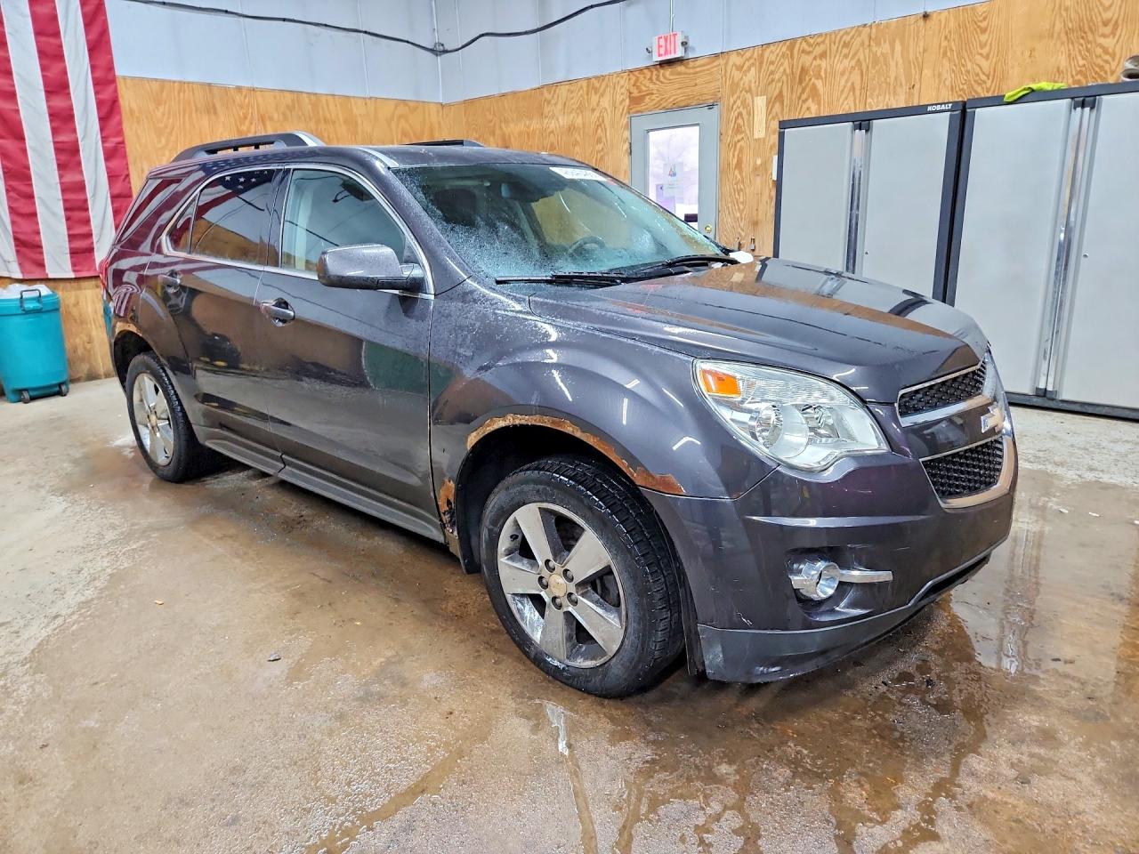 2013 CHEVROLET EQUINOX LT photo 4