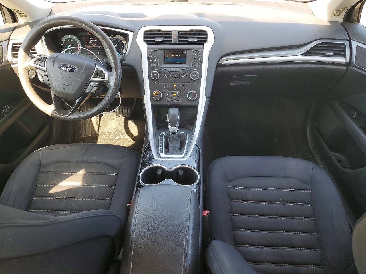 2014 FORD FUSION SE photo 8