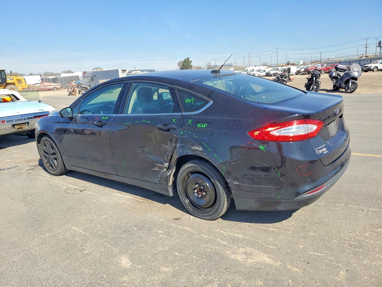 2014 FORD FUSION SE photo 2