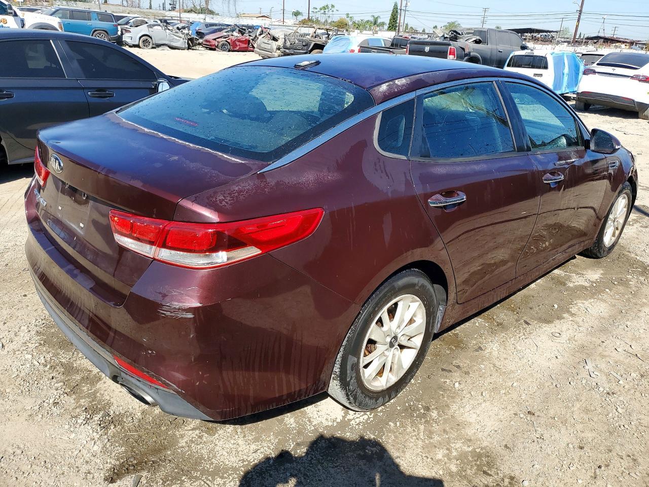 2016 KIA OPTIMA LX photo 7