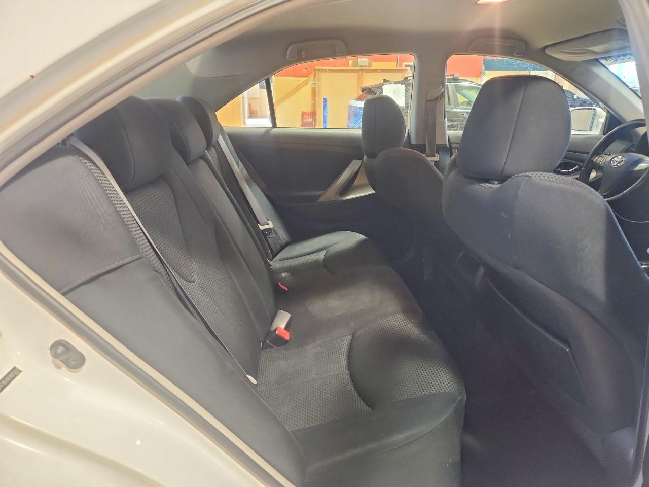 2008 TOYOTA CAMRY LE photo 10