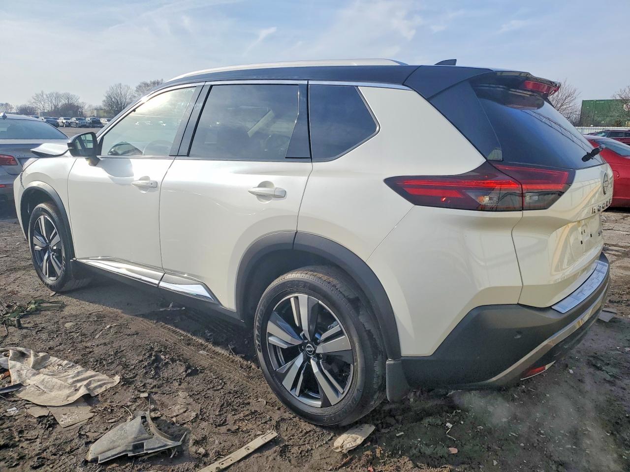 2023 NISSAN ROGUE SL photo 2