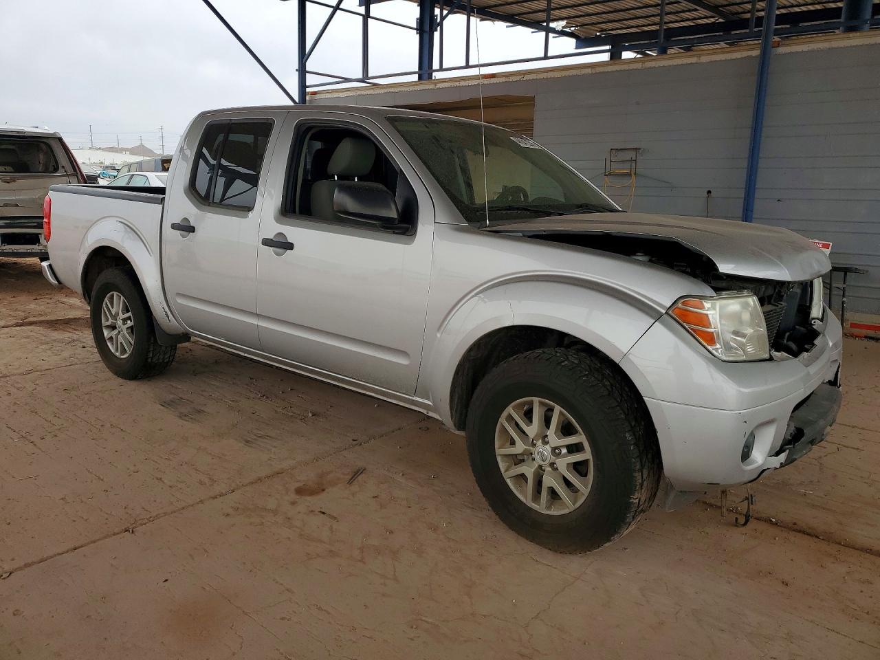 2019 NISSAN FRONTIER SV photo 10