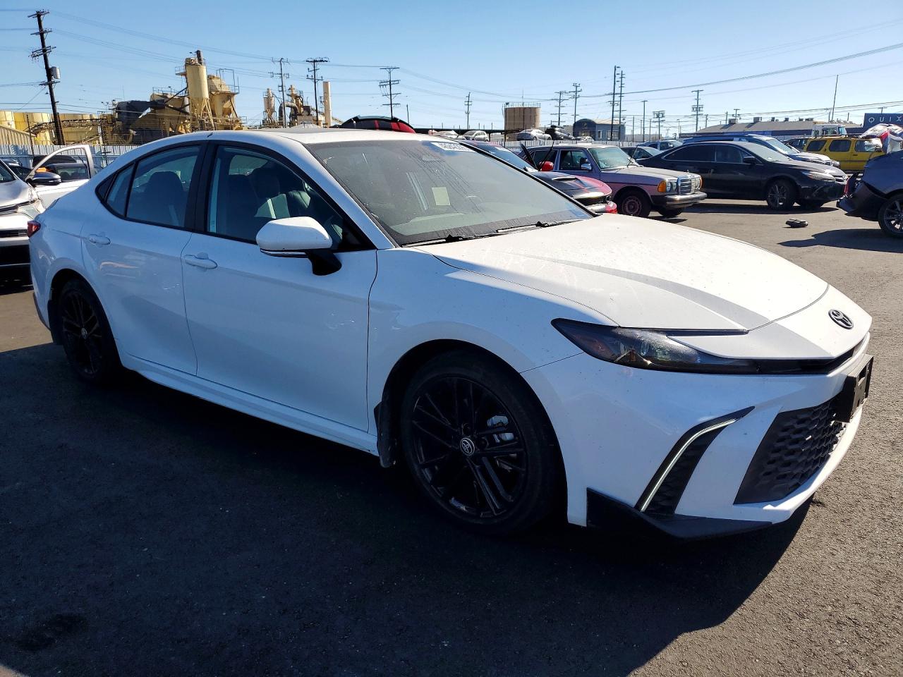 2025 TOYOTA CAMRY SE photo 7