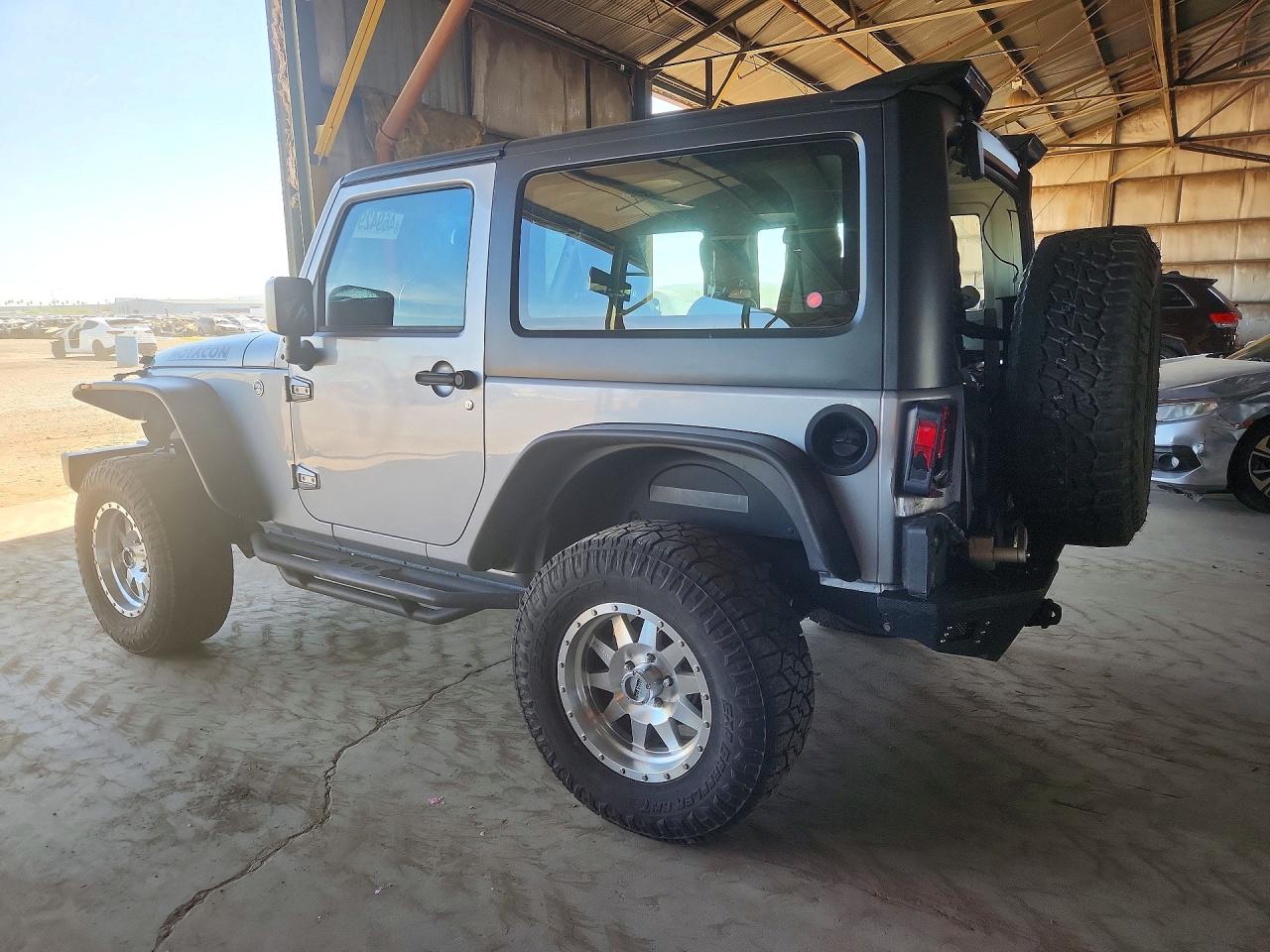 2017 JEEP WRANGLER SPORT photo 2