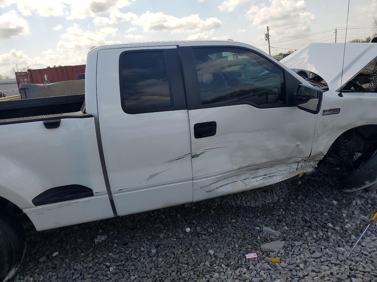 2005 FORD F150 photo 19