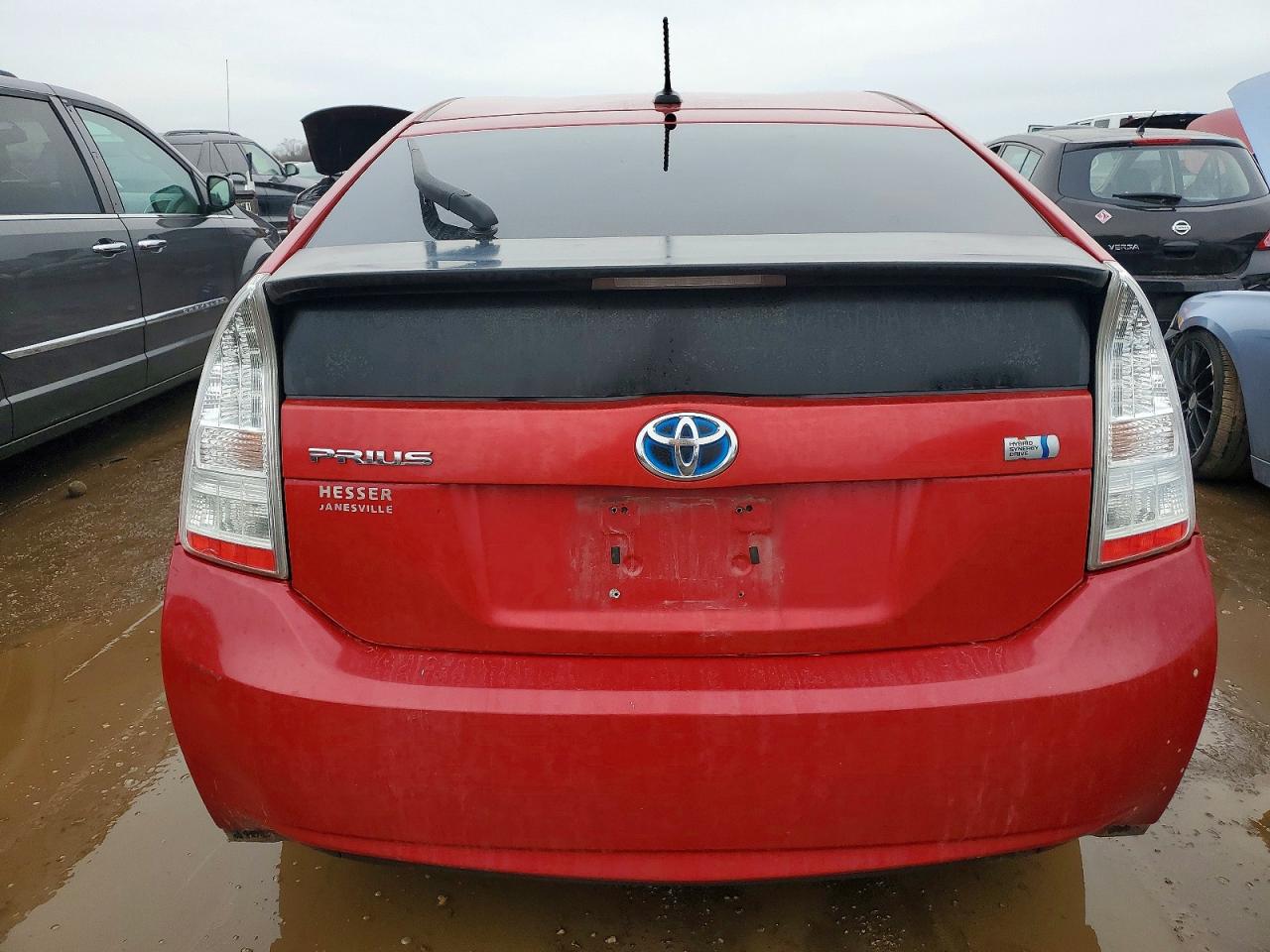 2011 TOYOTA PRIUS photo 6