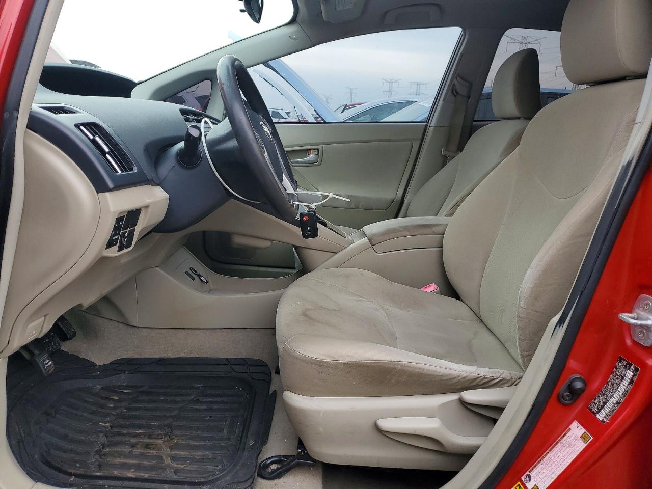 2011 TOYOTA PRIUS photo 7