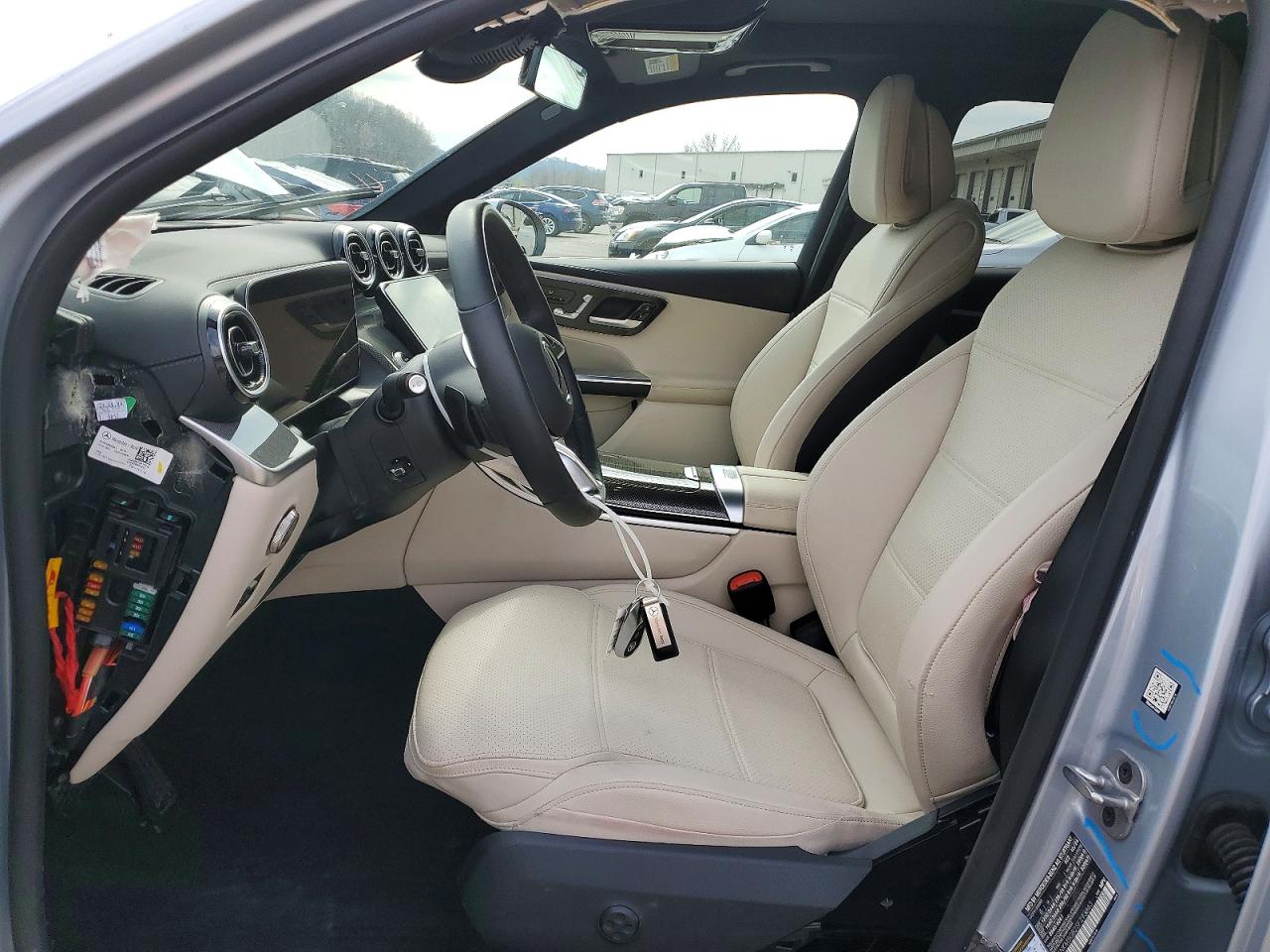 2025 MERCEDES-BENZ GLC 350E photo 19