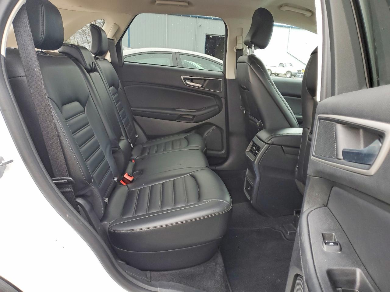 2024 FORD EDGE SEL photo 28