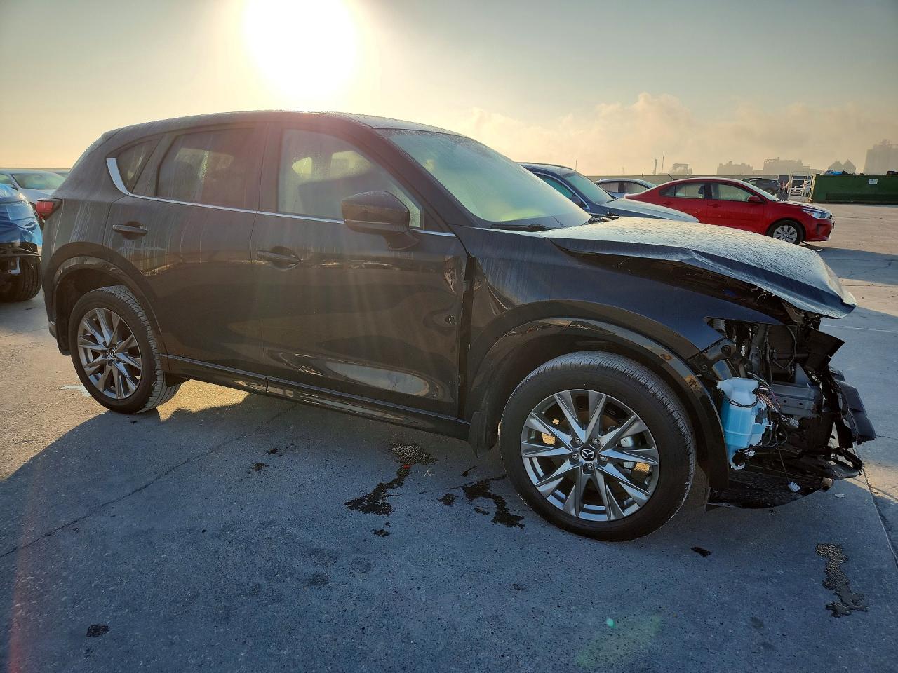 2025 MAZDA CX-5 photo 4