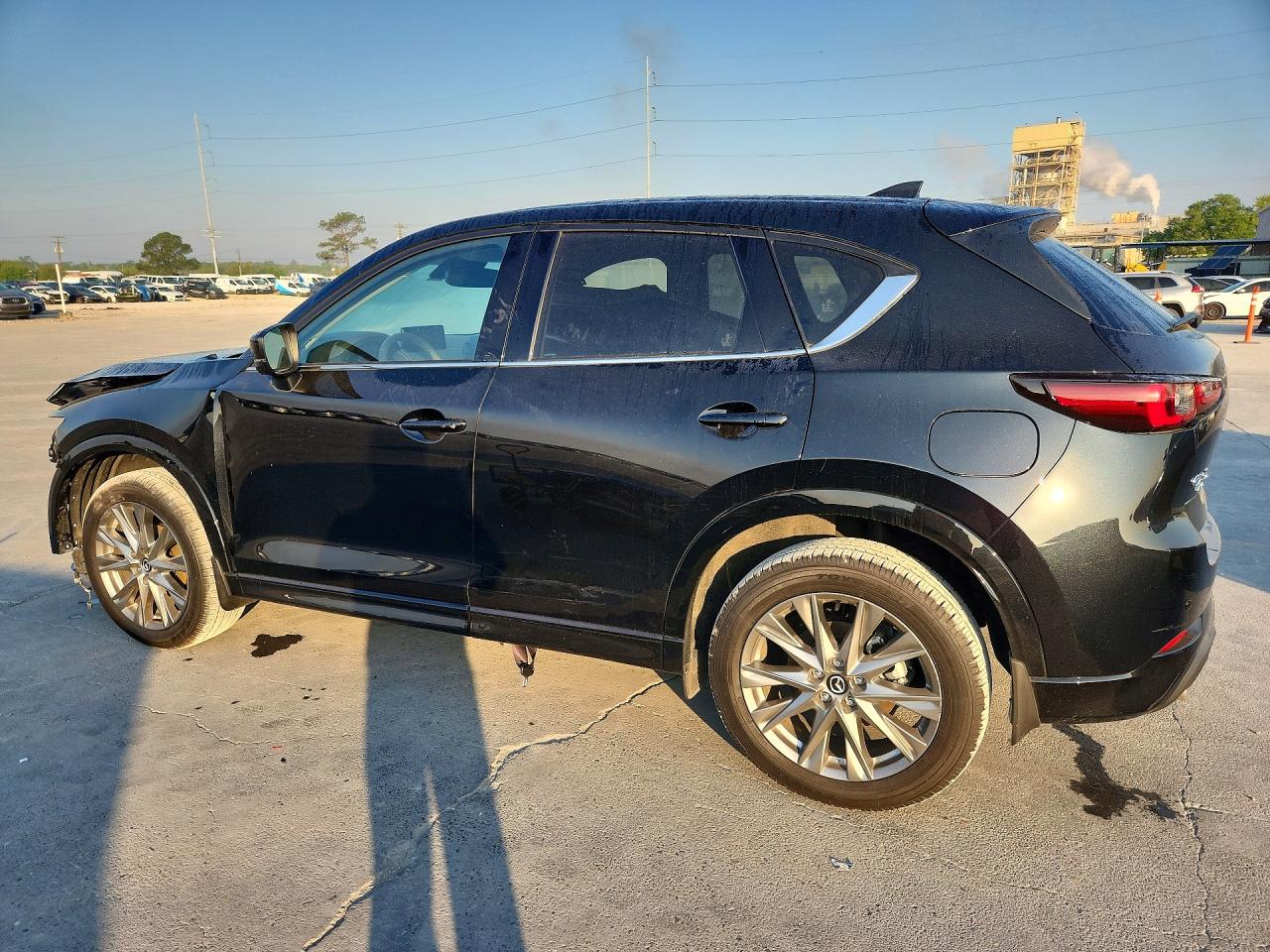 2025 MAZDA CX-5 photo 2