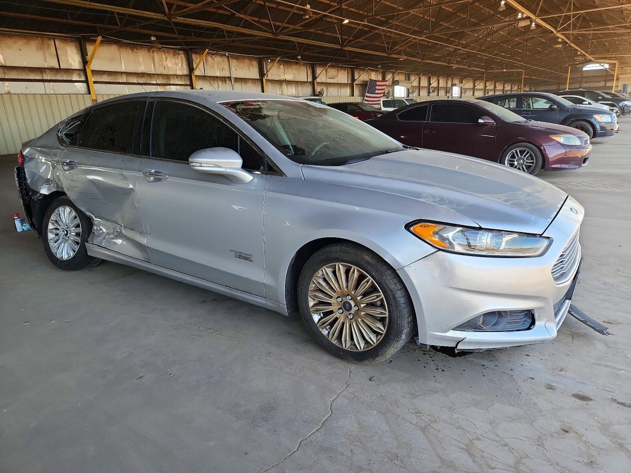 2016 FORD FUSION SE PHEV photo 4