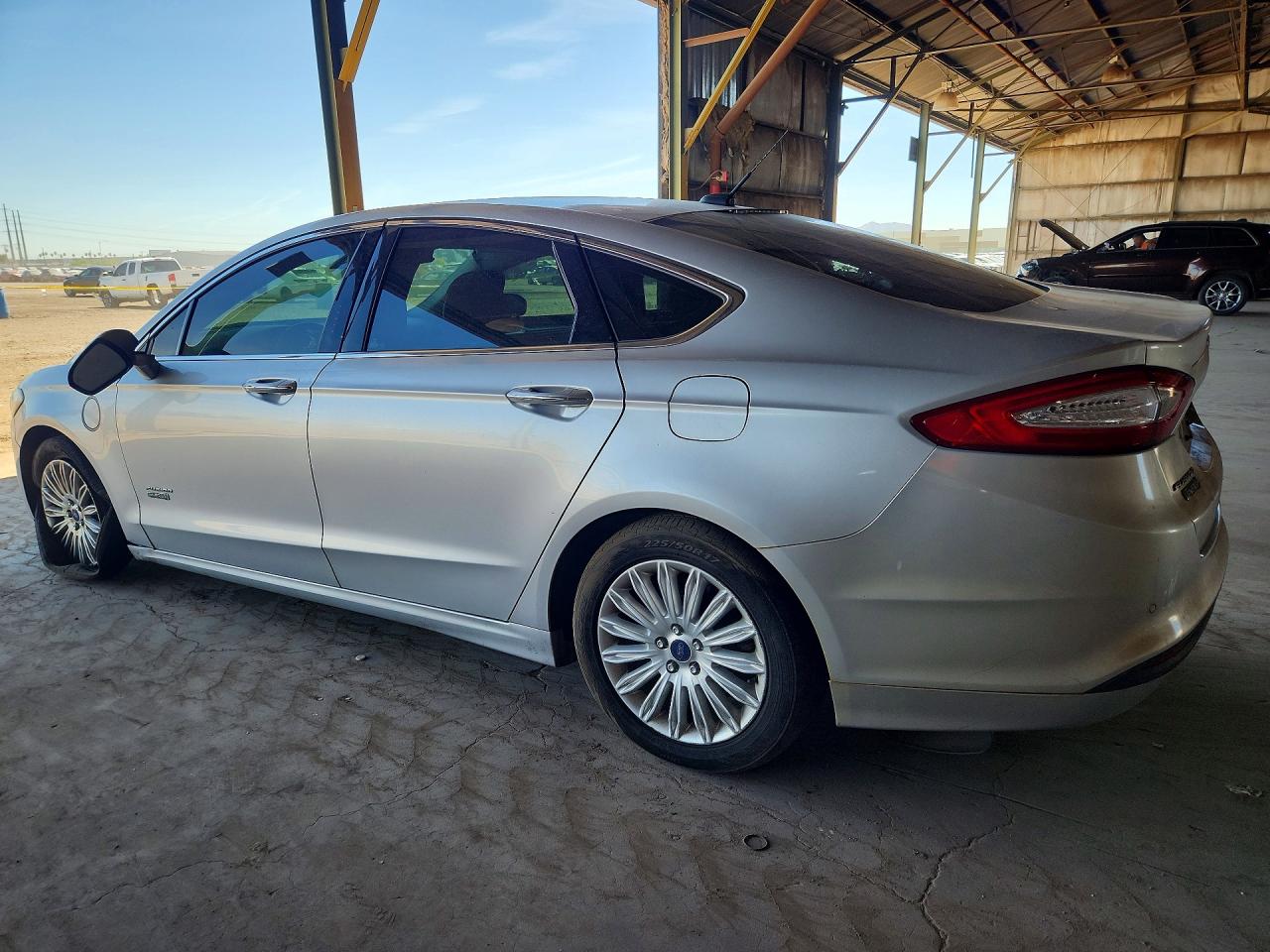 2016 FORD FUSION SE PHEV photo 2