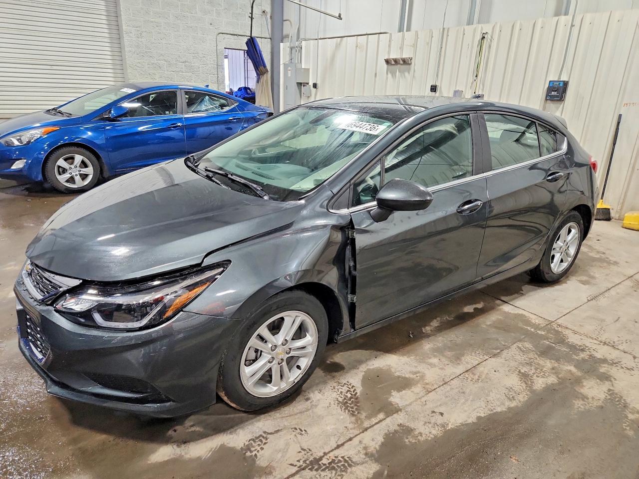 2017 CHEVROLET CRUZE
