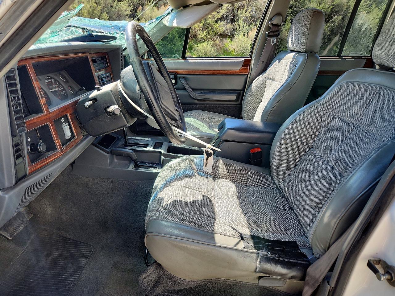 1996 JEEP CHEROKEE COUNTRY photo 13