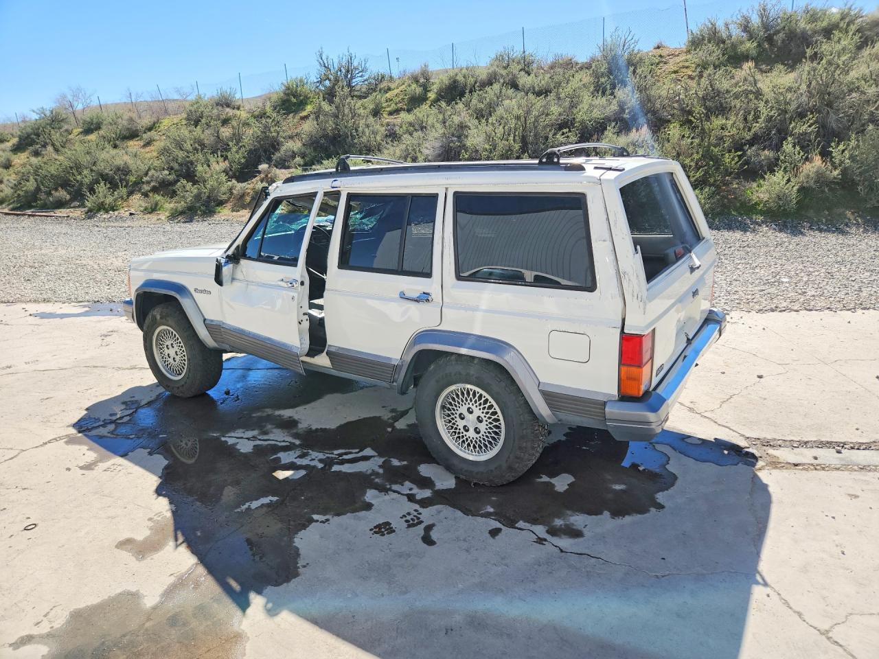 1996 JEEP CHEROKEE COUNTRY photo 3