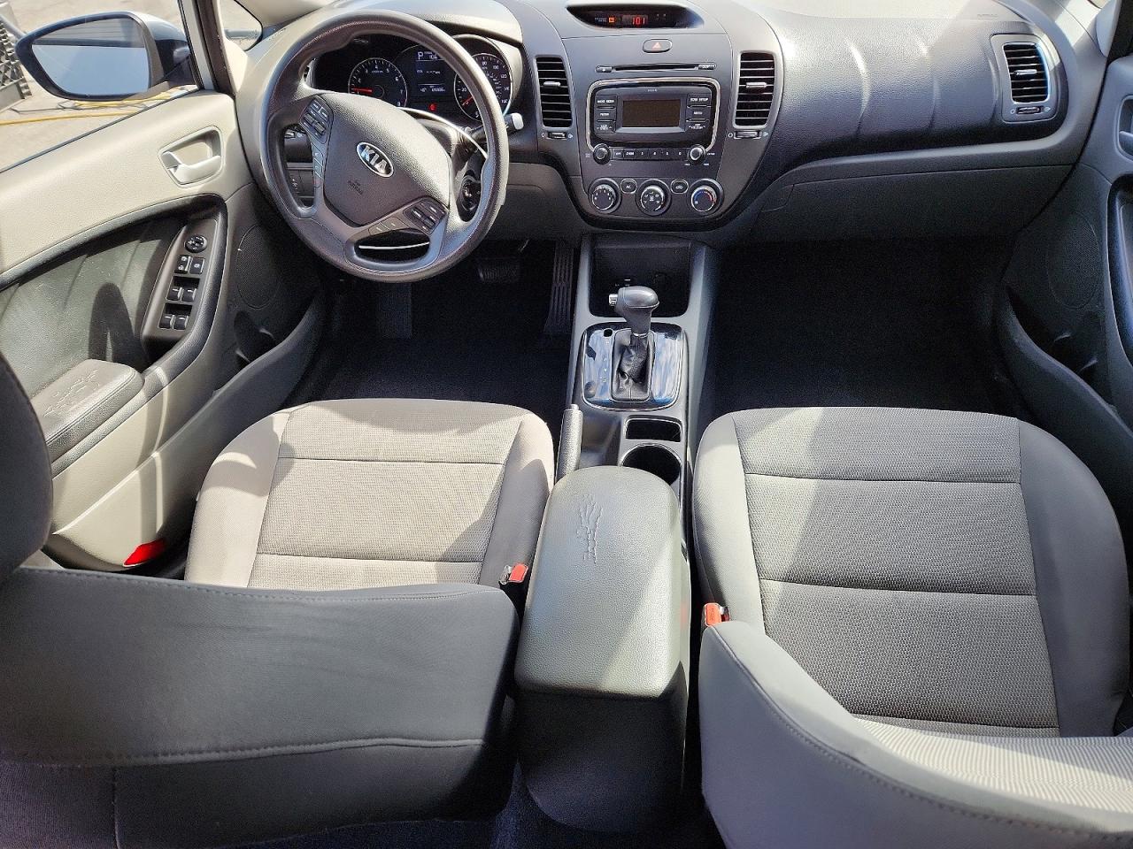 2018 KIA FORTE LX photo 15